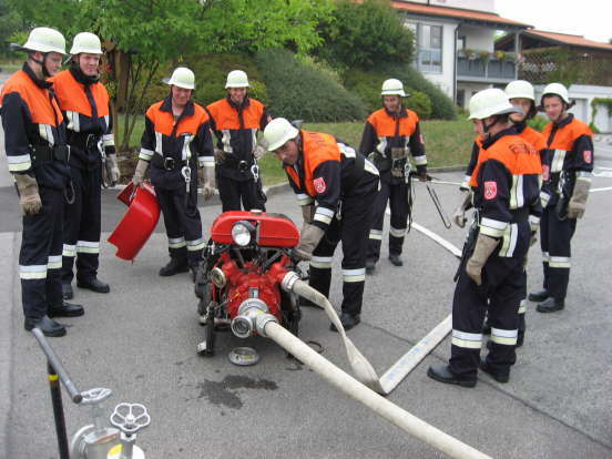 Gemeinschaftsuebung_Hausen_2008 (06)