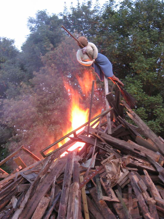 Sonnenwendfeuer 2011 (20)